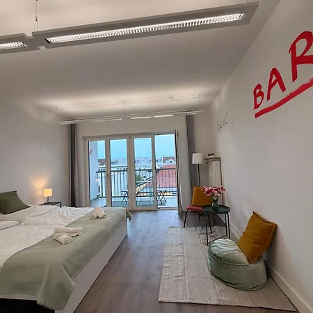 Urban Lofts Apartment